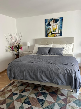1 bedroom, free WiFi, bed sheets. Gemütliche für die Familien Oder Urlauber