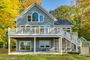Exterior - Spacious Cottage on Lake Michigan: Stunning Views! (Muskegon)