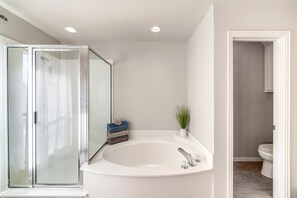 Hair dryer, towels - ~ 3 Mi to Dtwn: Aubrey Vacation Rental w/ Patio! (Aubrey)