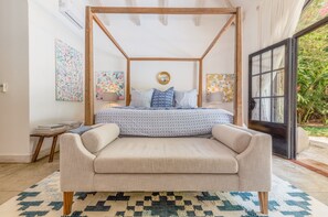 4 slaapkamers, een bureau, wifi, beddengoed