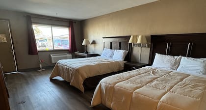Clintonville Motel