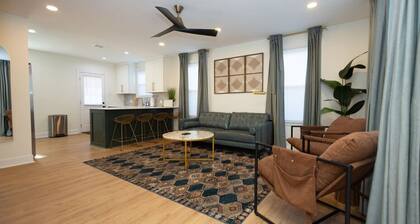 Stylish Little Rock Stay | 2 King Beds | Near UAMS