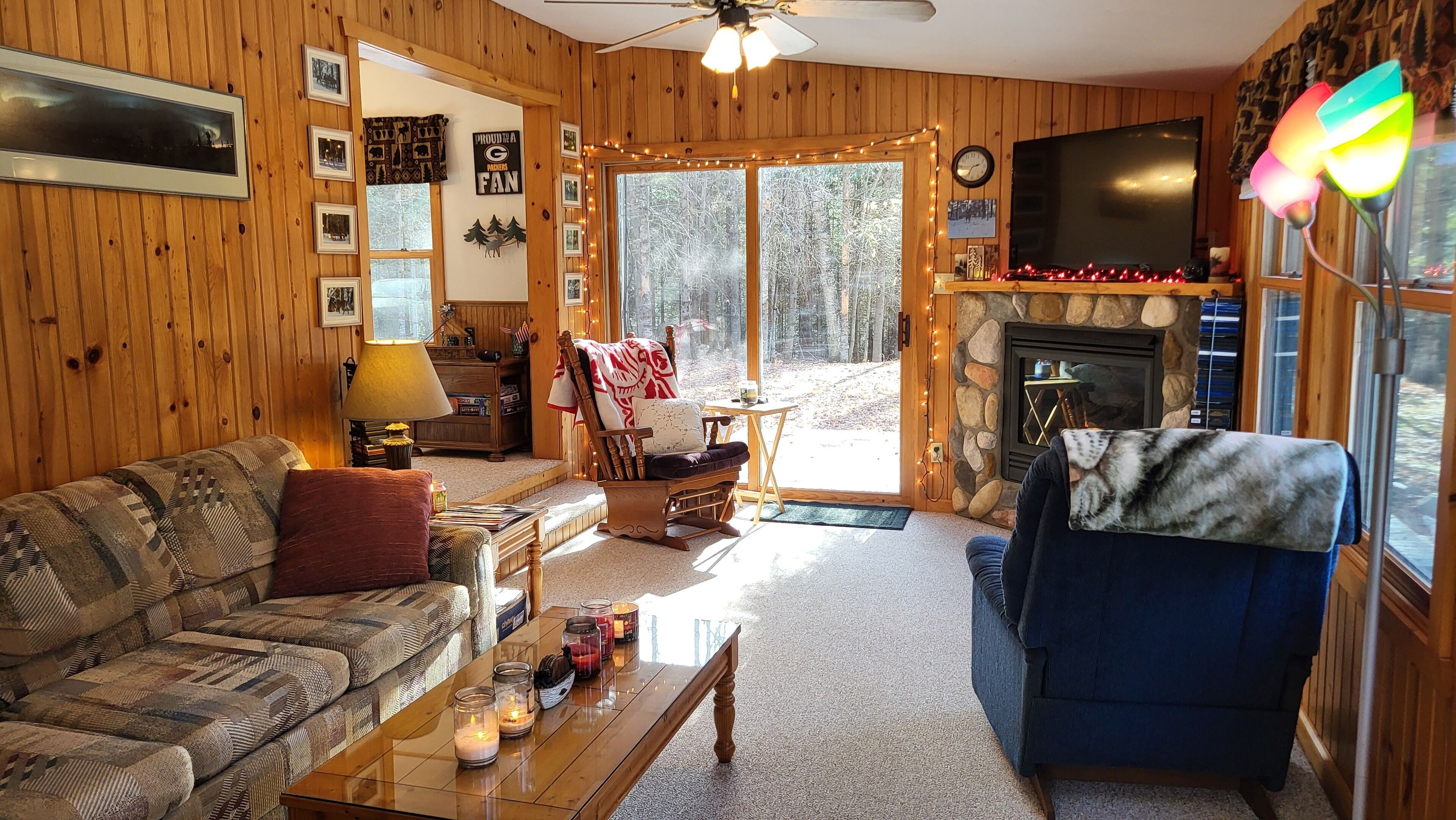 TV, fireplace, DVD player, stereo