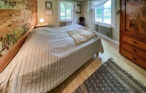 6 bedrooms, travel crib - 6 bedroom gorgeous home in älmhult (Älmhult)