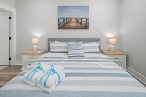 3 bedrooms, individually decorated, individually furnished, bed sheets - Laguna Haven! 3BR 2BA Sleeps 7! Your Perfect Escape! (Panama City Beach)