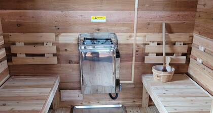 Outdoor Enthusiast's Hideaway and Sauna, Weikert