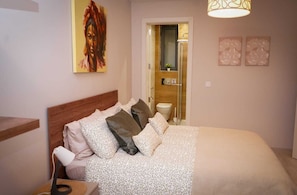 2 Schlafzimmer, Bügeleisen/Bügelbrett, WLAN, Bettwäsche