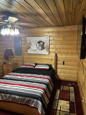 3 bedrooms, free WiFi, bed sheets