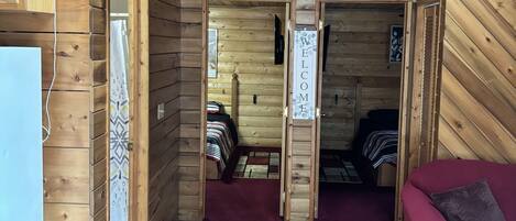 3 bedrooms, free WiFi, bed sheets