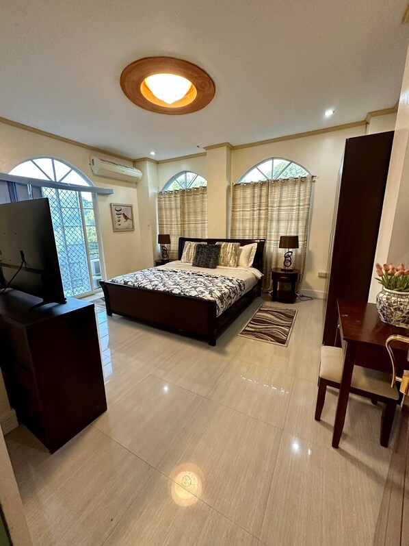 4 sovrum, strykjärn/strykbräda, wi-fi och sängkläder