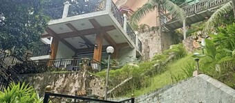 Spacious , elegant house for rent, 4 bed room situated on top of creek in Cebu.