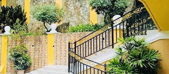 Spacious , elegant house for rent, 4 bed room situated on top of creek in Cebu.
