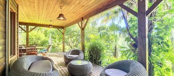 Verger suspendu – Huge villa with swimming pool – Étang-Salé les Hauts