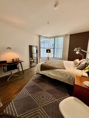 2 habitaciones, escritorio, wifi y ropa de cama 