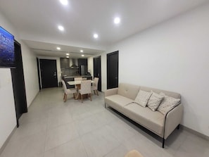 Uklassifisert bilde, 3 av 12, knapp