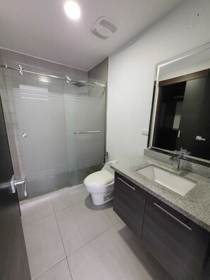 Immagine non classificata, 4 di 12, pulsante