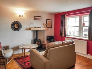 Fireplace - 2 bedroom accommodation in Chirnside, near Duns (Chirnside, near Duns)