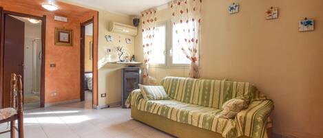 Televisor i llar de foc