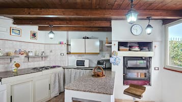 Réfrigérateur, plaque de cuisson