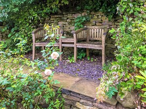 Terrace/patio - 4 bedroom accommodation in Hawes (Hawes)