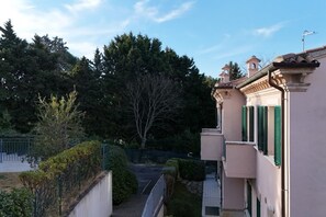 Property grounds - S227 - Sirolo, new three-room apartment with terrace and garage (Sirolo)