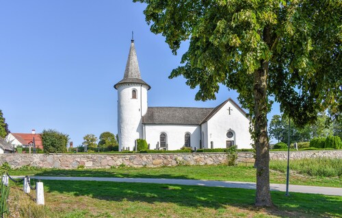 Amazing home in Tomelilla with Wi-Fi