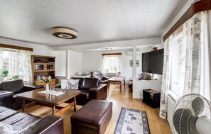 Living area - Stunning home in Vittsjö with WiFi (Vittsjö)