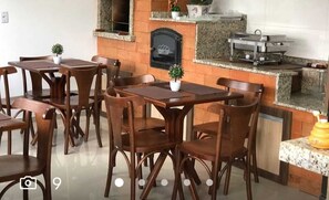TV - Pousada Familia Eleuterio (Penha)