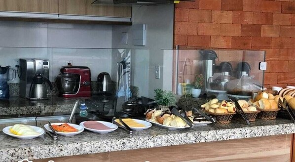 Dagelijks ontbijtbuffet inbegrepen