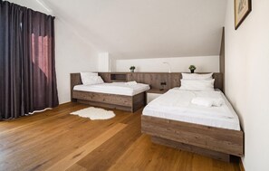 3 Schlafzimmer, Zimmersafe, Reisekinderbett, kostenloses WLAN