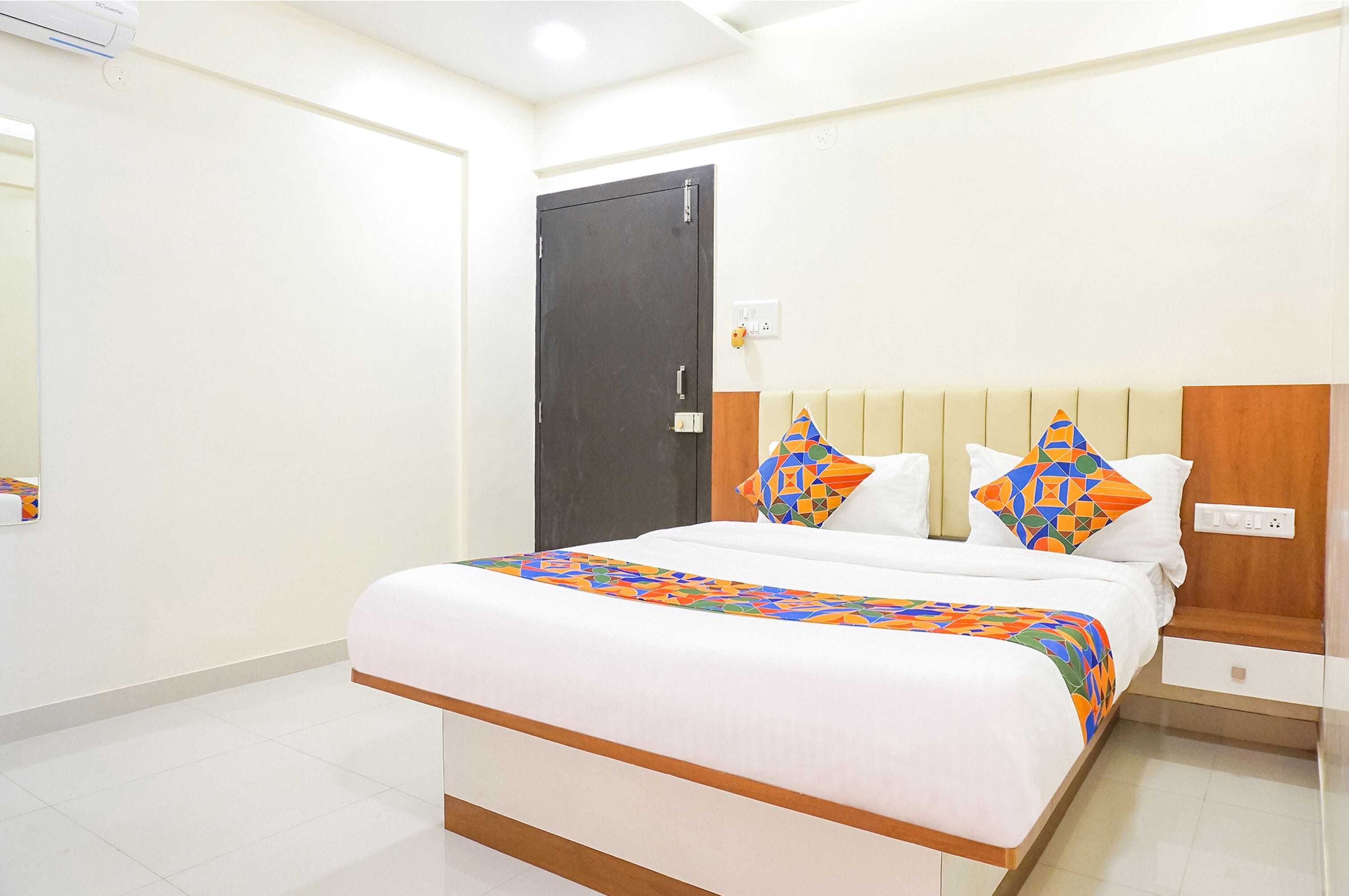 Foto - FabHotel Majestic Luxurious - Nr Rajaram Bhiku Pathare Stadium