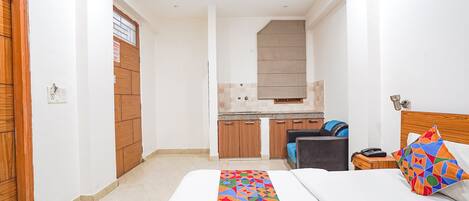 Lakens van Egyptisch katoen, luxe beddengoed, een kluis op de kamer