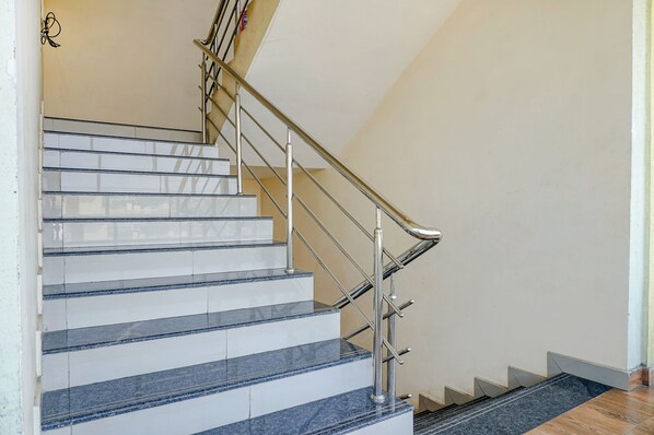 Lobby - Fabexpress Vaishnav Inn (Mawal)