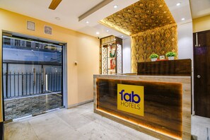 Reception - Fabhotel Divine Chariot (Barasat)