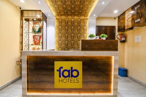 Reception - Fabhotel Divine Chariot (Barasat)