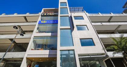 Fabhotel Js Pearl