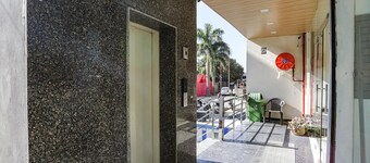 Fabhotel Js Pearl