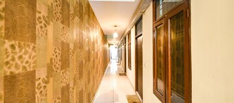 โรงแรมฟาบ์กรีนวัลเลย์