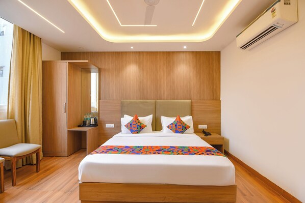 ห้องพรีเมียม | ผ้าปูที่นอนฝ้ายอียิปต์, เครื่องนอนระดับพรีเมียม, ตู้นิรภัยในห้องพัก