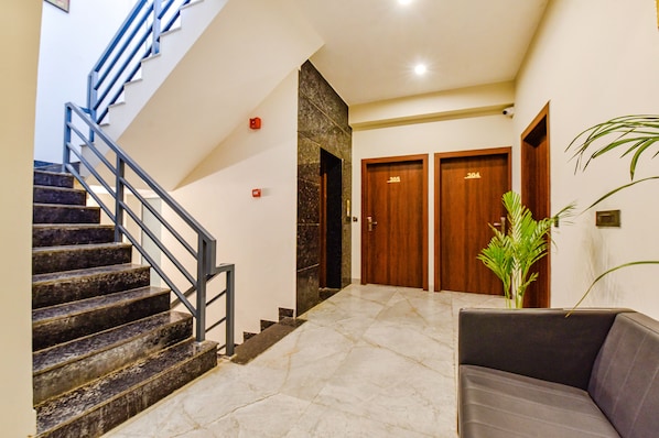 Lobby - Fabhotel Pravaasam Residency (Jaipur)