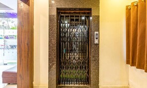 Lobby - Fabhotel Ocean Pearl (Bhopal)