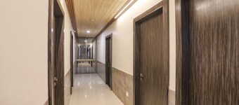 Fabhotel Green Valley I