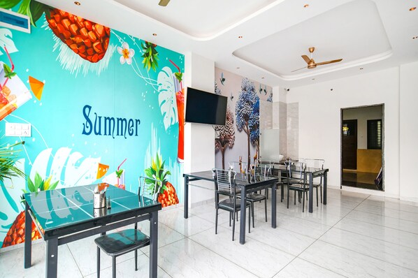 Restaurant - Fabhotel Aashiyana (Indore)