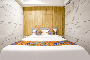 Habitación Premium, 1 cama matrimonial | Sábanas de algodón egipcio y ropa de cama de alta calidad 