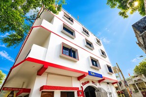 Mặt tiền nơi lưu trú