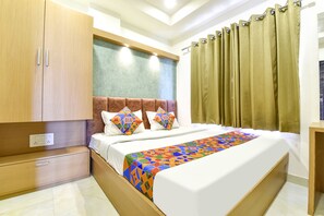 Premium-Zimmer | Bettwäsche aus ägyptischer Baumwolle, hochwertige Bettwaren, Zimmersafe