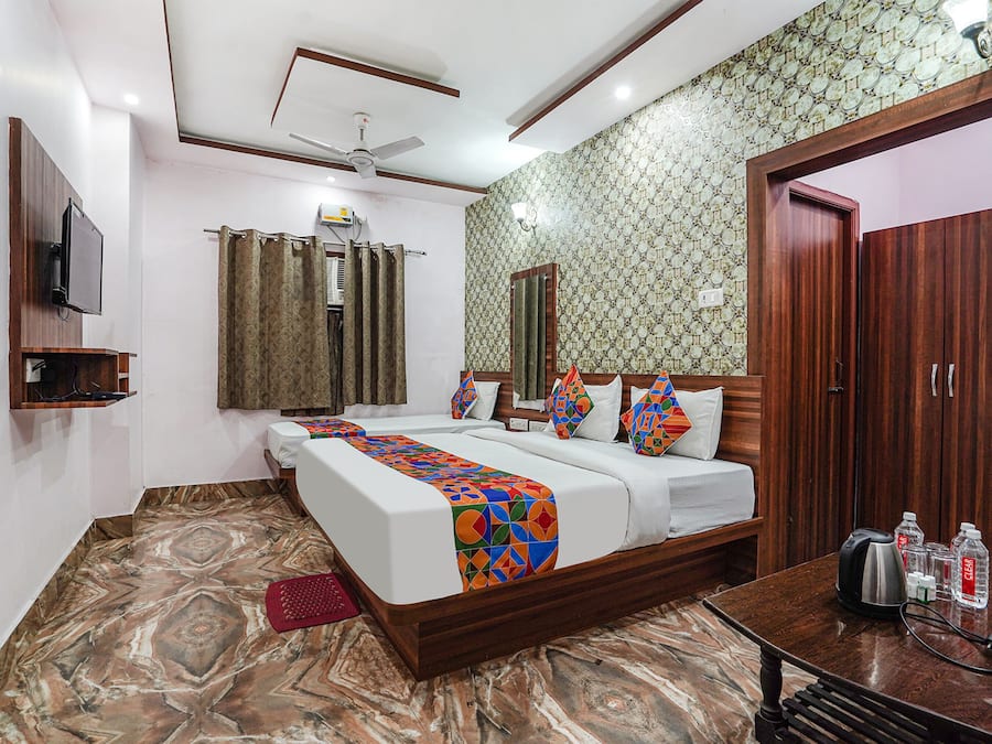 Premium Room | Egyptian cotton sheets, premium bedding, in-room safe, soundproofing