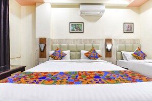 Family Room | Cadar kapas Mesir, peralatan tempat tidur premium 
