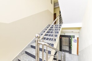 Staircase - Fabhotel Living (Jaipur)