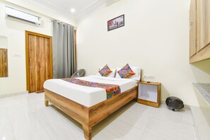 Rom – deluxe | Sengetøy i egyptisk bomull, sengetøy av topp kvalitet og safe på rommet